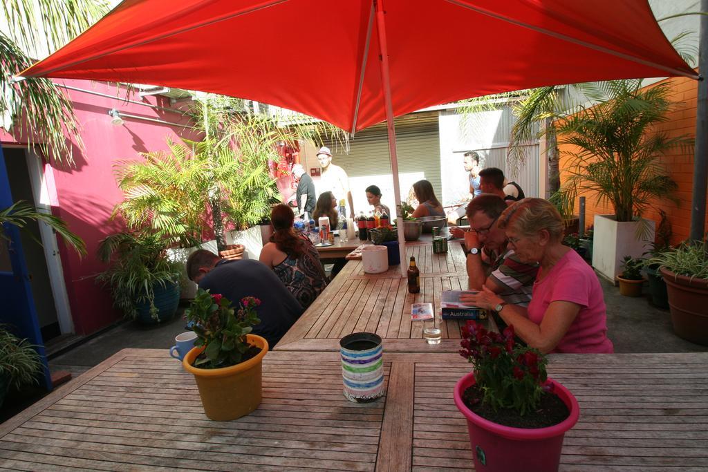 Zing Backpackers Hostel Sydney Luaran gambar