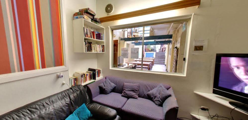 Zing Backpackers Hostel Sydney Luaran gambar